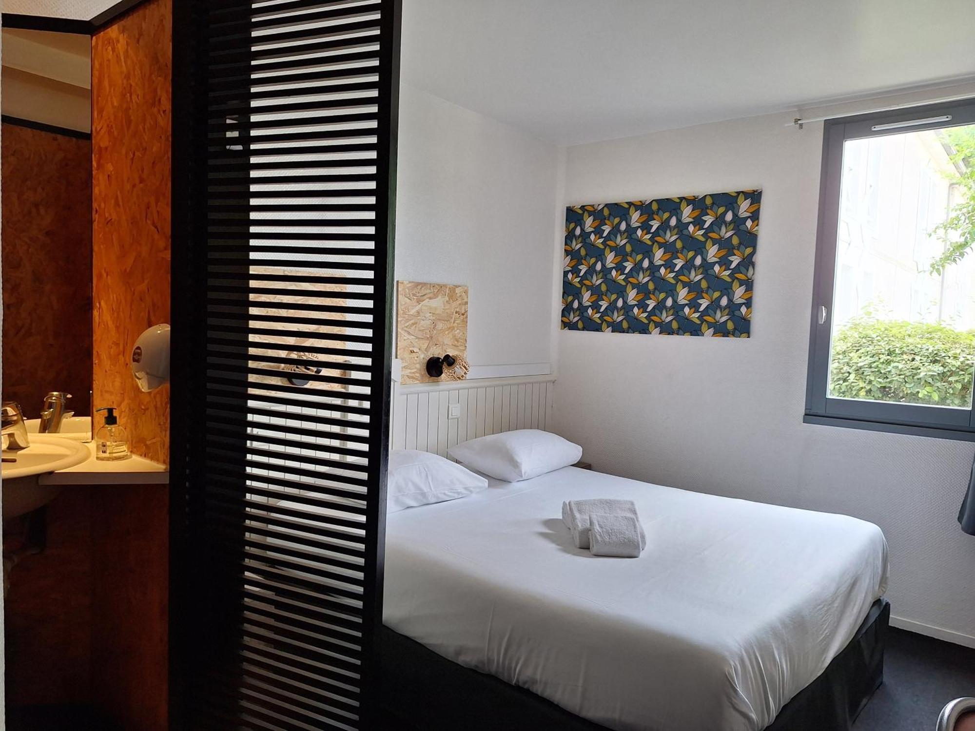 Escale Kennedy Hotel Merignac  Exterior photo